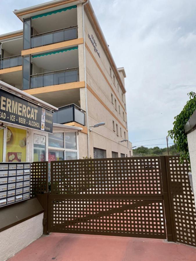 Apartamento En Salou A 20M Playa! Reformado Nuevo Cambrils Bagian luar foto